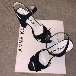 Anne Klein black suede heels